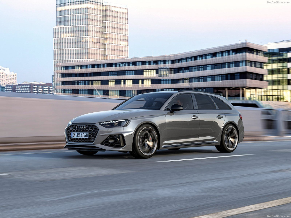 Audi RS4 Avant фото 209379