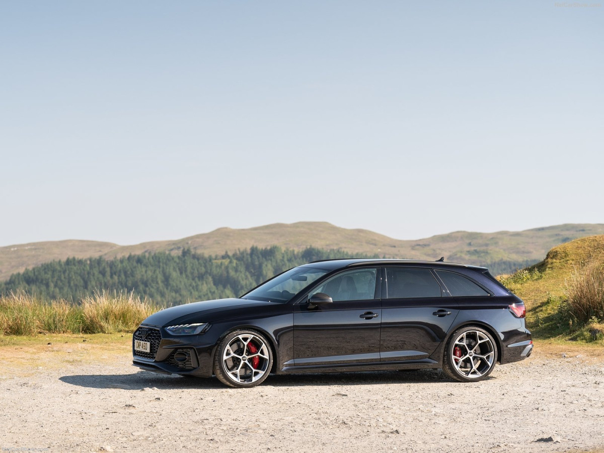 Audi RS4 Avant фото 210963