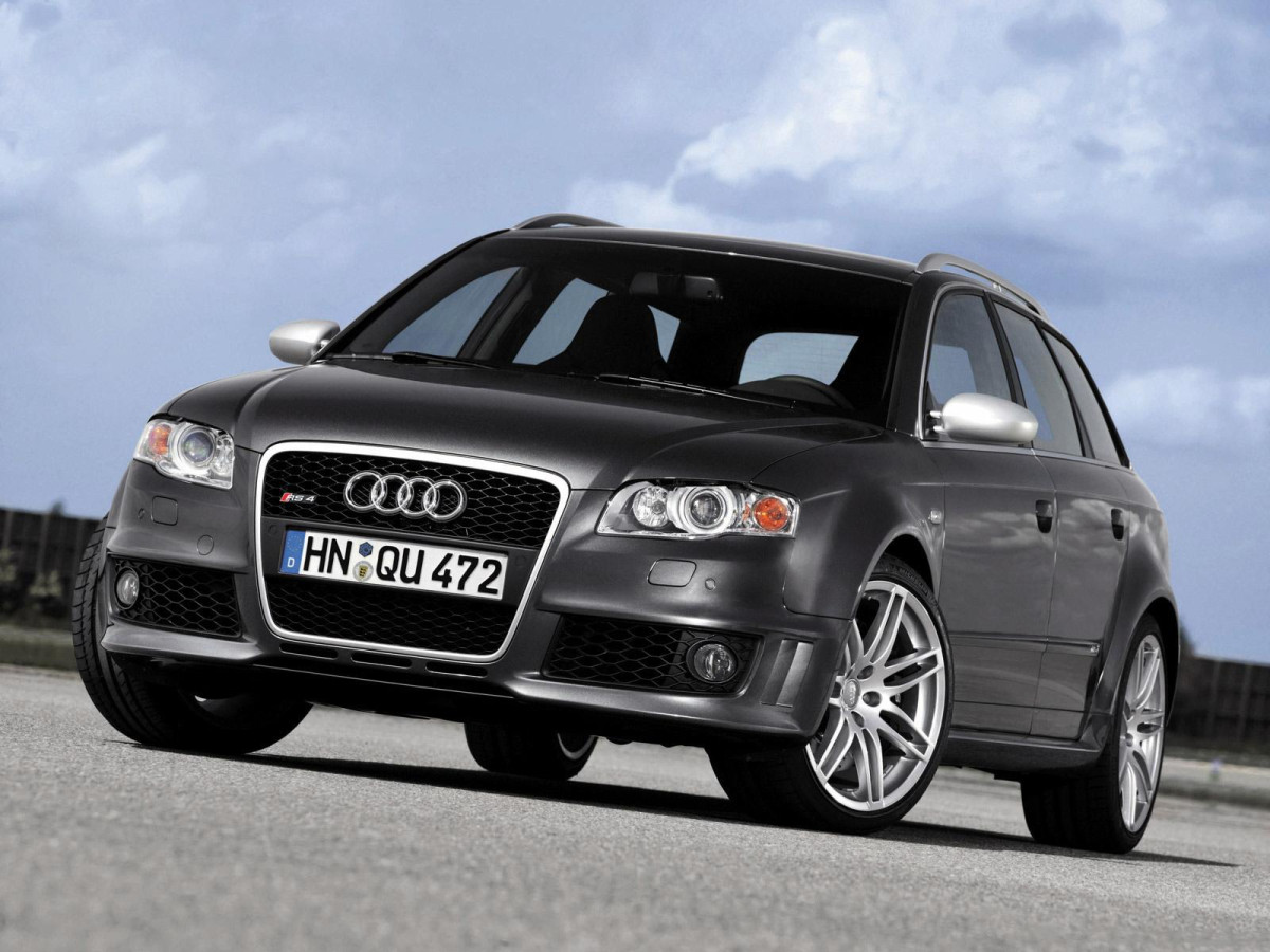 Audi RS4 Avant фото 32226