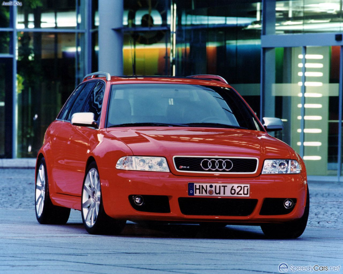 Audi RS4 Avant фото 3607