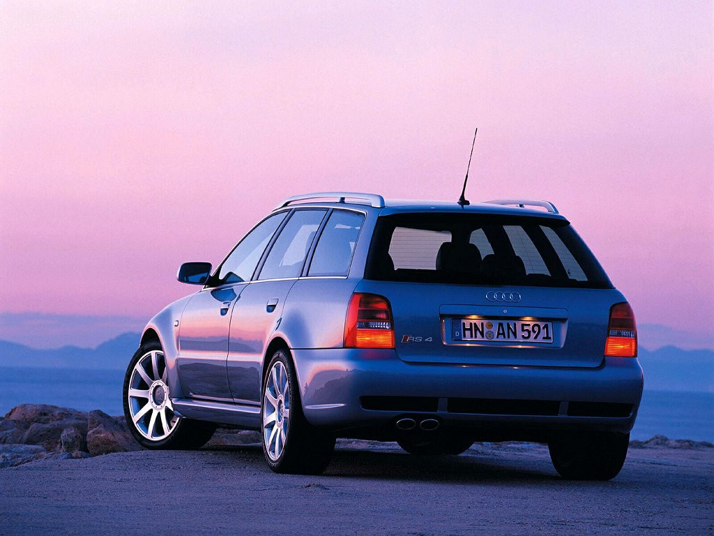 Audi RS4 Avant фото 817