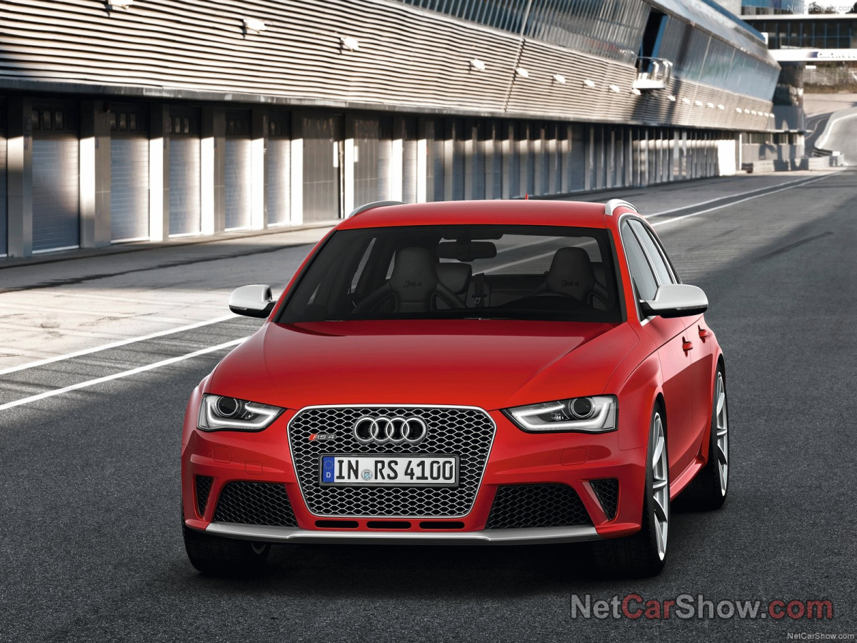 Audi RS4 Avant фото 92634