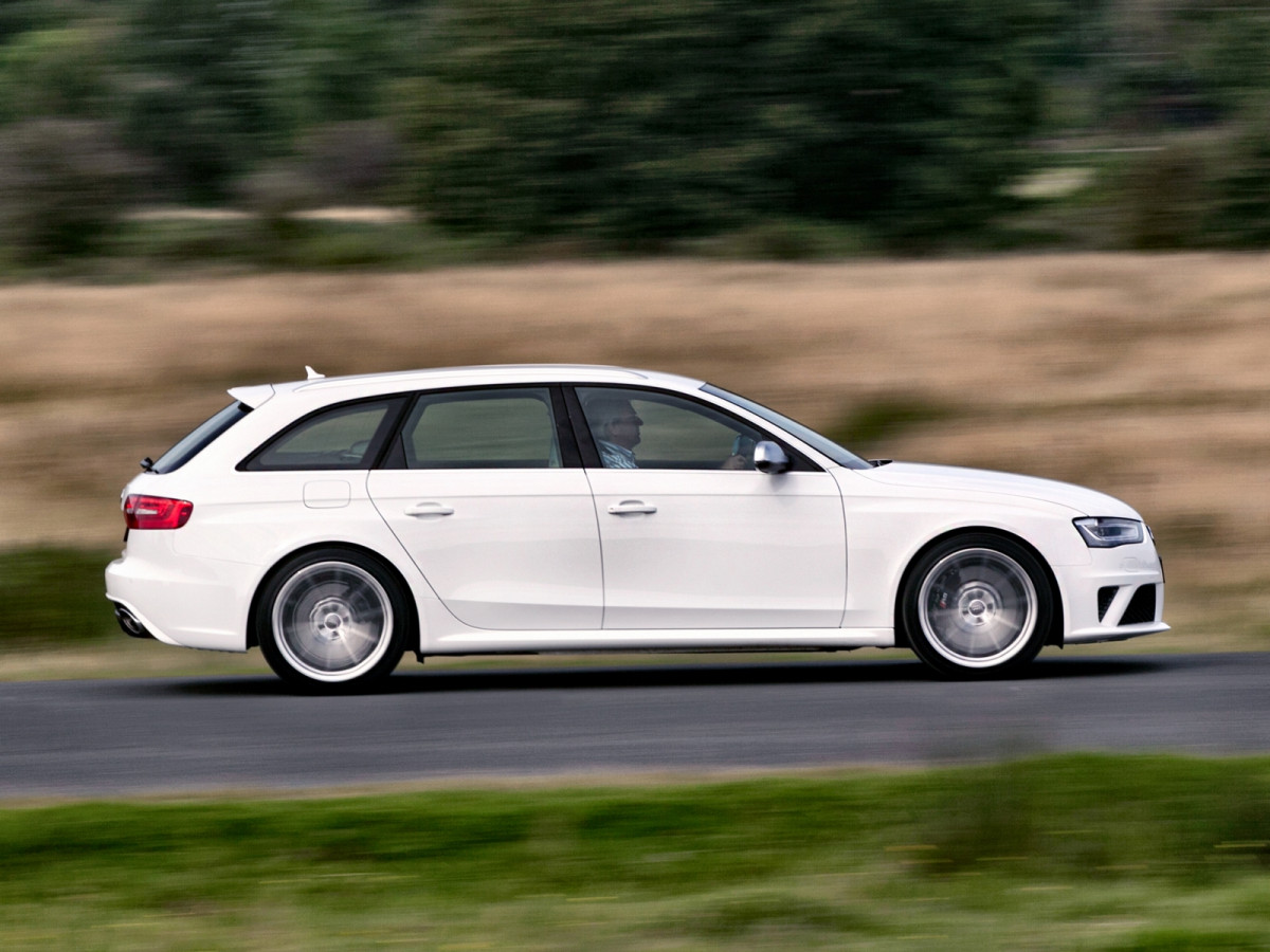 Audi RS4 Avant фото 99352