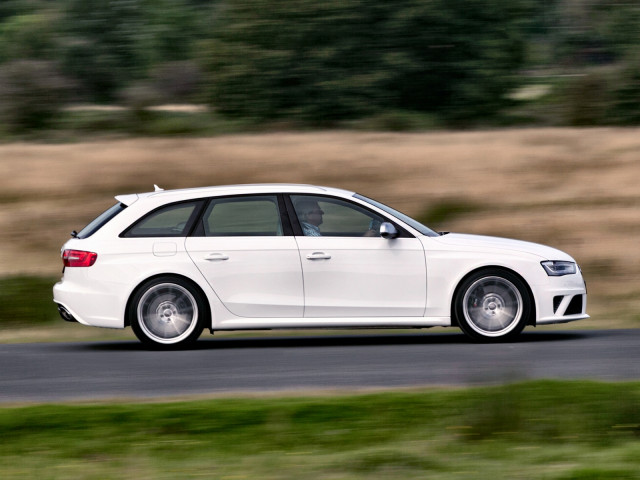 Audi RS4 Avant фото