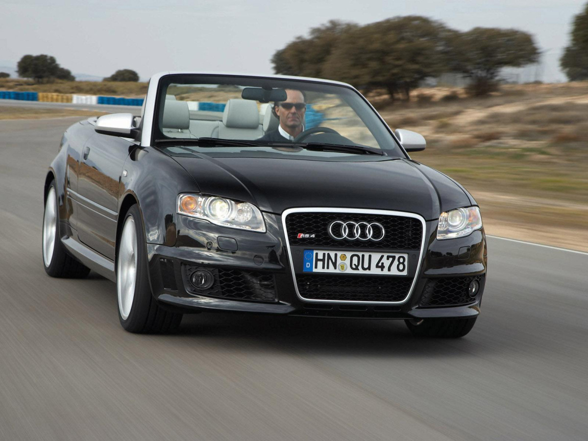 Audi RS4 Cabriolet фото 32499