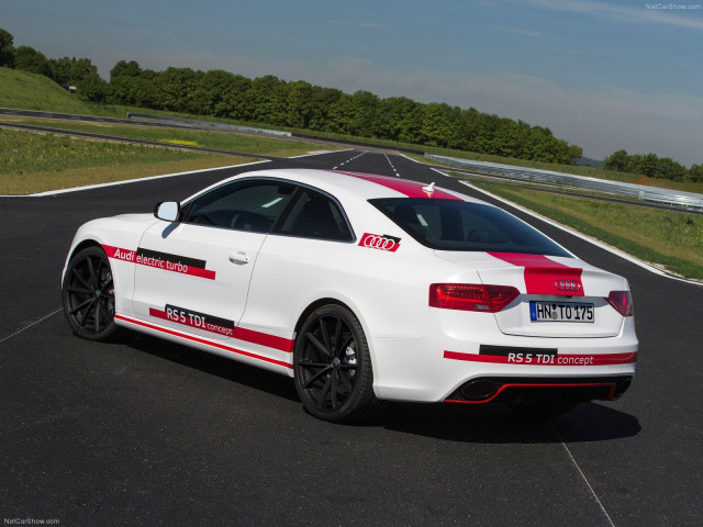 Audi RS5 TDI фото