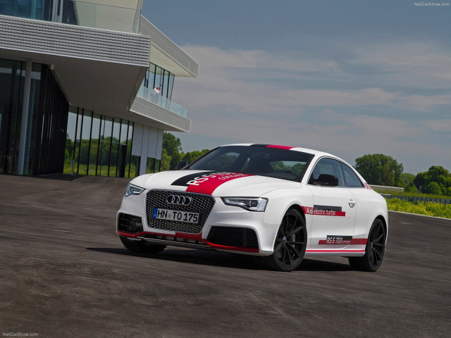 Audi RS5 TDI фото