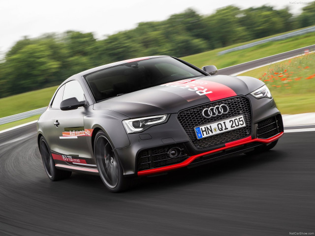 Audi RS5 TDI фото