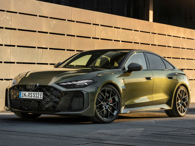Audi RS5 фото