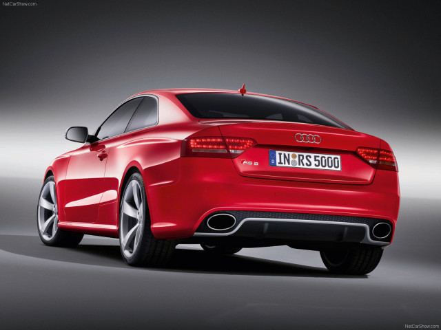 Audi RS5 фото