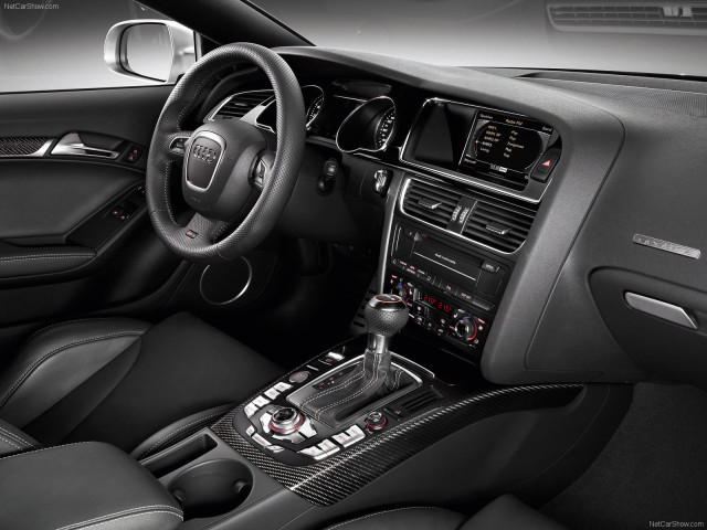 Audi RS5 фото
