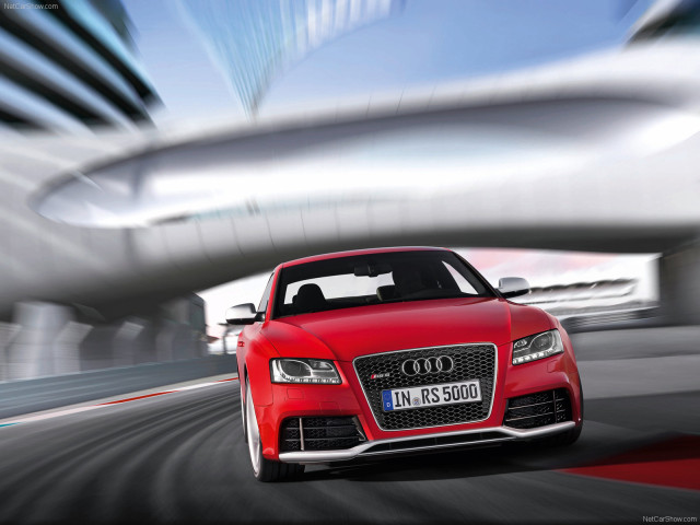 Audi RS5 фото