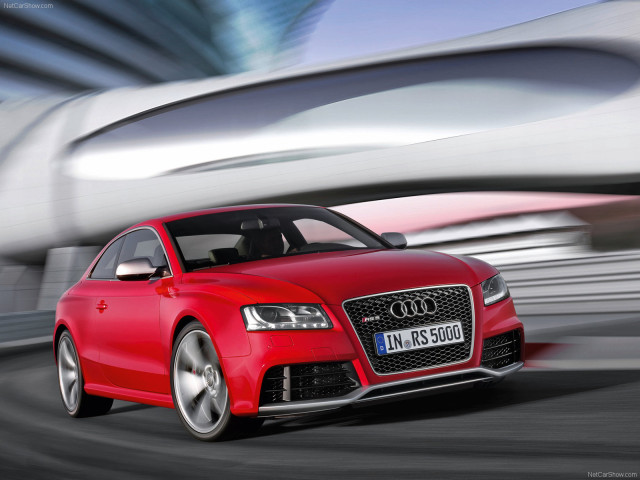 Audi RS5 фото