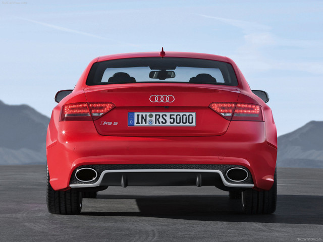 Audi RS5 фото