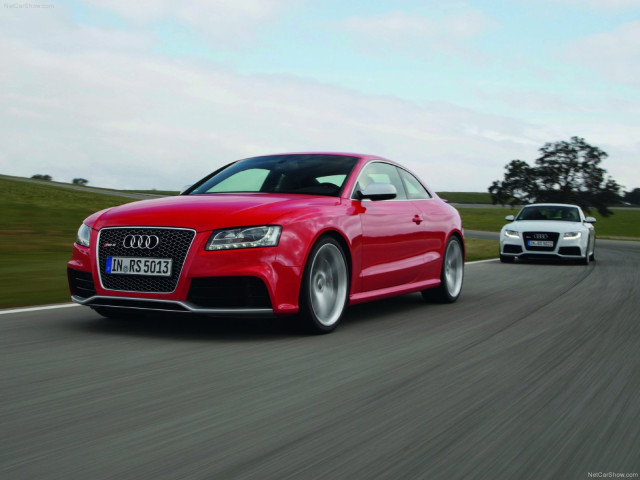 Audi RS5 фото