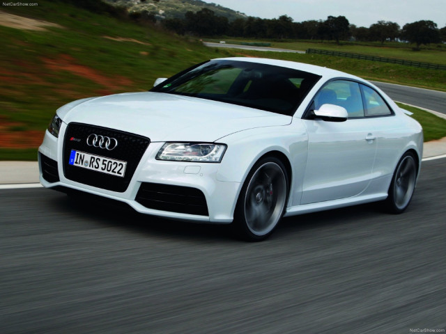 Audi RS5 фото