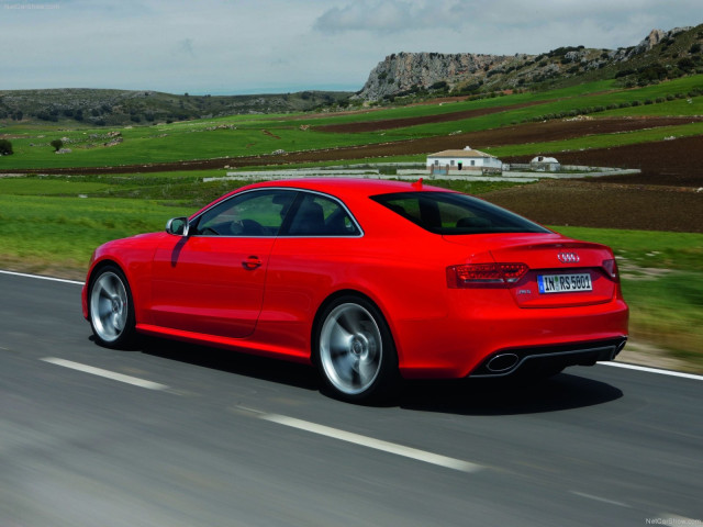 Audi RS5 фото