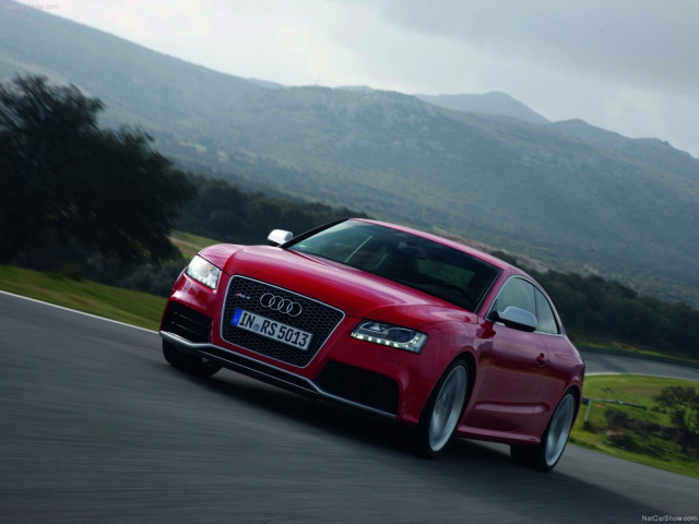 Audi RS5 фото