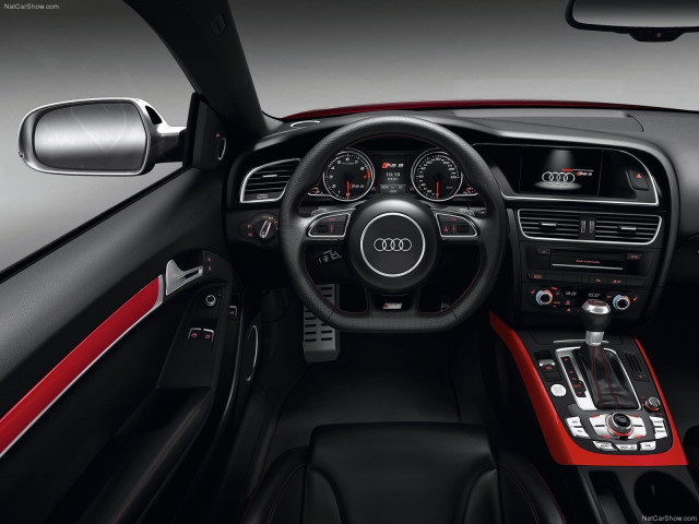 Audi RS5 фото