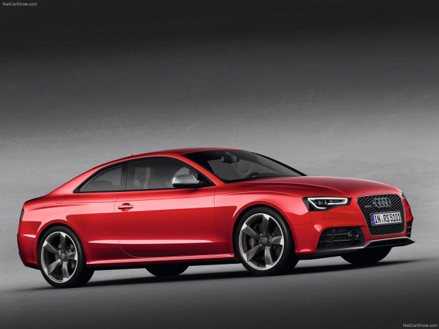 Audi RS5 фото
