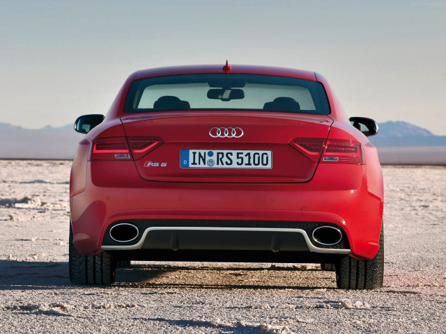 Audi RS5 фото