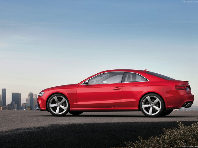 Audi RS5 фото
