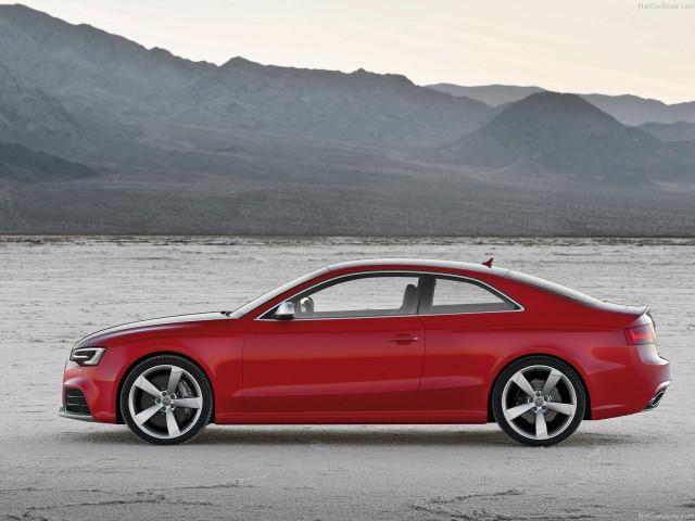 Audi RS5 фото