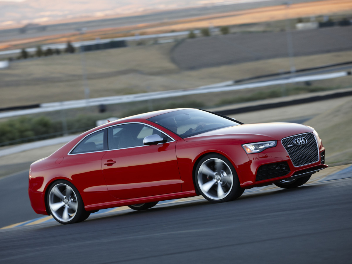 Audi RS5 фото 97975