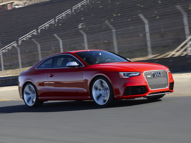 Audi RS5 фото