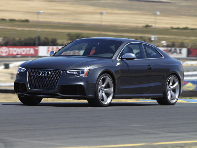 Audi RS5 фото
