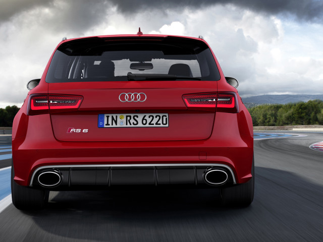 Audi RS6 Avant фото