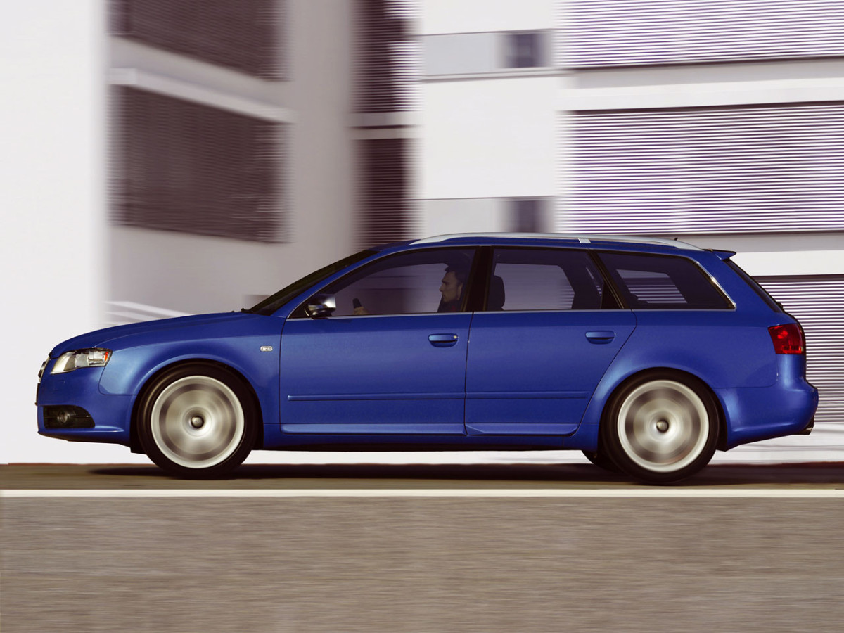 Audi S4 Avant фото 17591