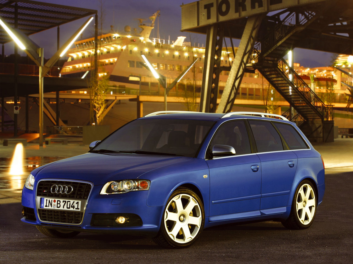 Audi S4 Avant фото 17594