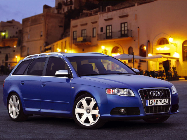 Audi S4 Avant фото