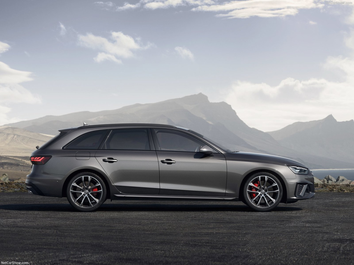 Audi S4 Avant фото 202031