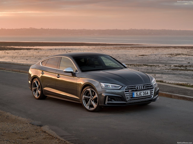 Audi S5 фото