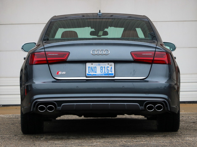 Audi S6 фото