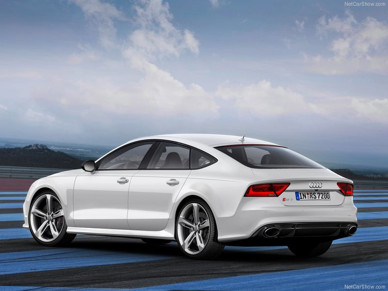 Audi S7 фото 102000