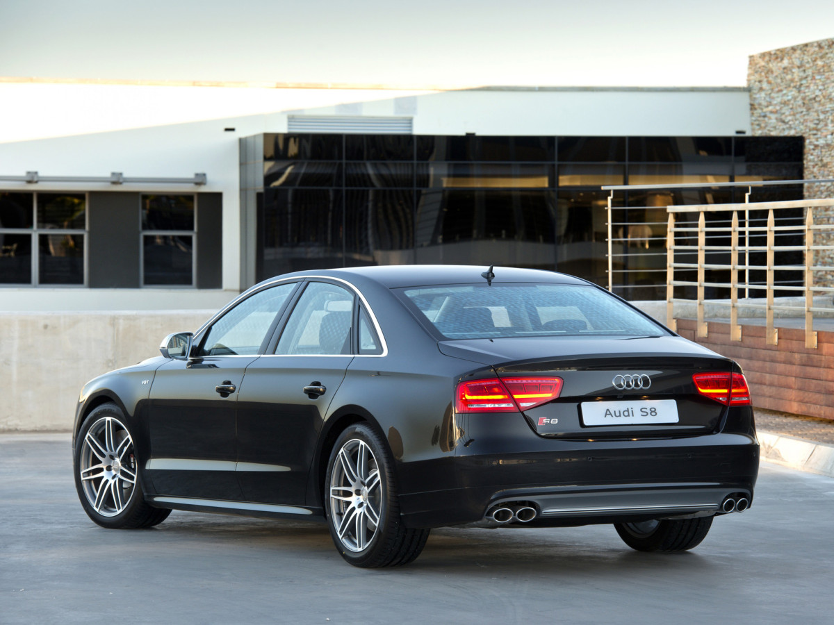 Audi S8 фото 100442