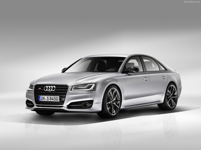 Audi S8 фото