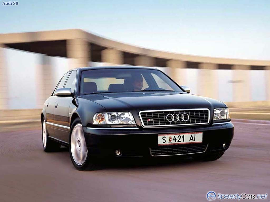 Audi S8 фото 3571