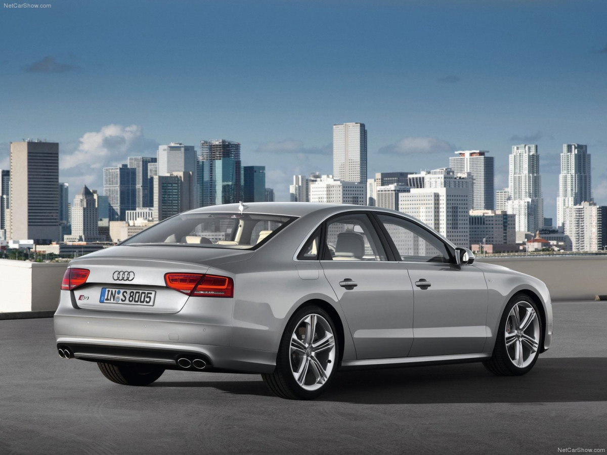 Audi S8 фото 86840