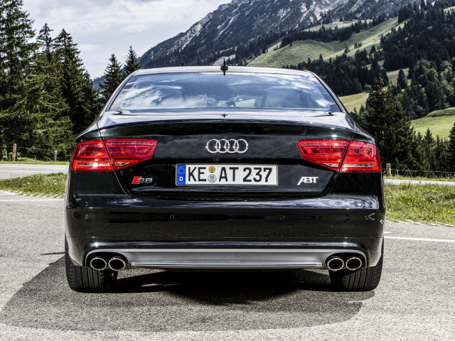 Audi S8 фото