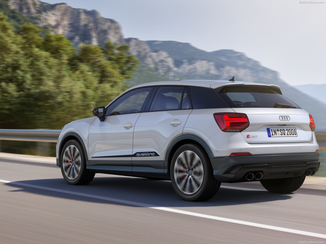 Audi SQ2 фото