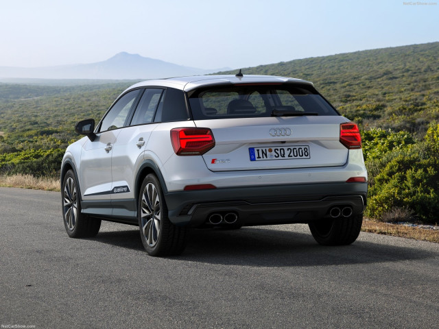 Audi SQ2 фото
