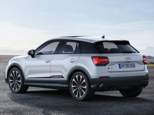 Audi SQ2 фото