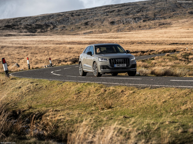Audi SQ2 фото