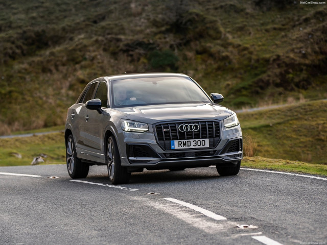 Audi SQ2 фото