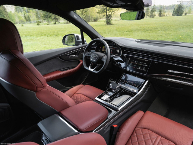 Audi SQ7 фото