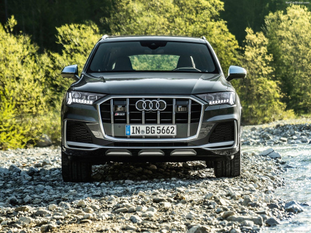 Audi SQ7 фото